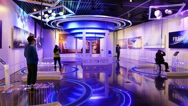 VR黨史展為黨100周年獻禮