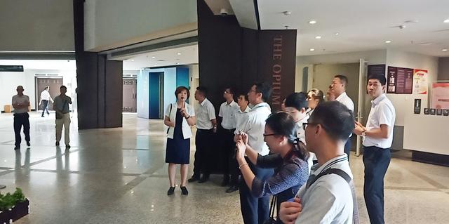 黨日活動(dòng)丨黨建“亮”起來