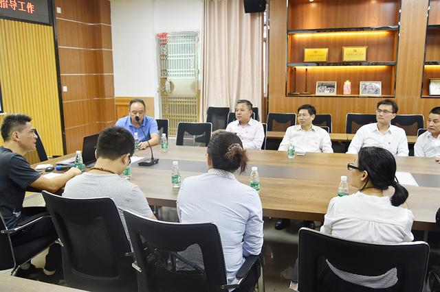 黨日活動(dòng)丨黨建“亮”起來