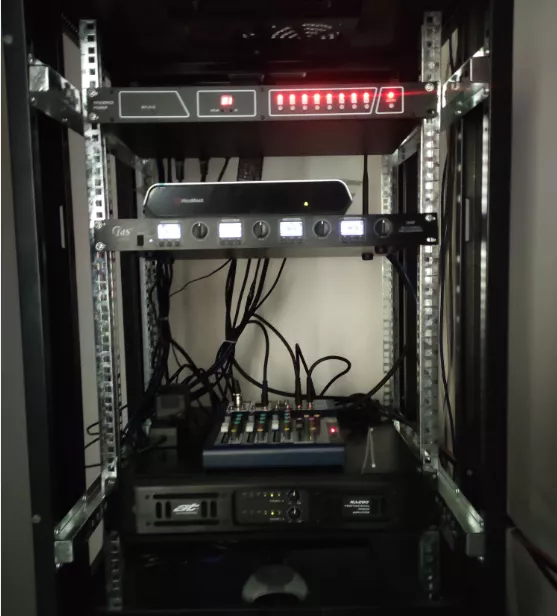 一套完整公司視頻會議系統(tǒng)，需要用到哪些設(shè)備？