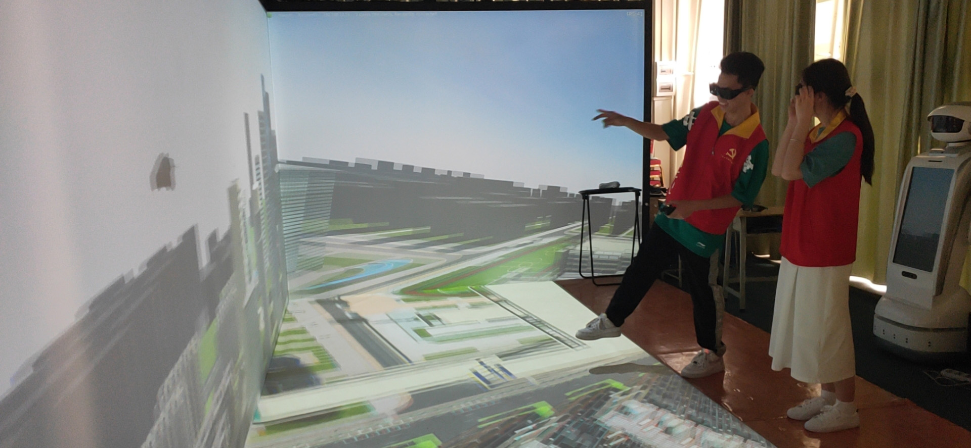 VR沉浸式體驗 &nbsp;讓黨史教育“活起來