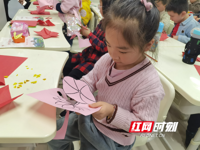 小小紅心獻禮黨建一百周年